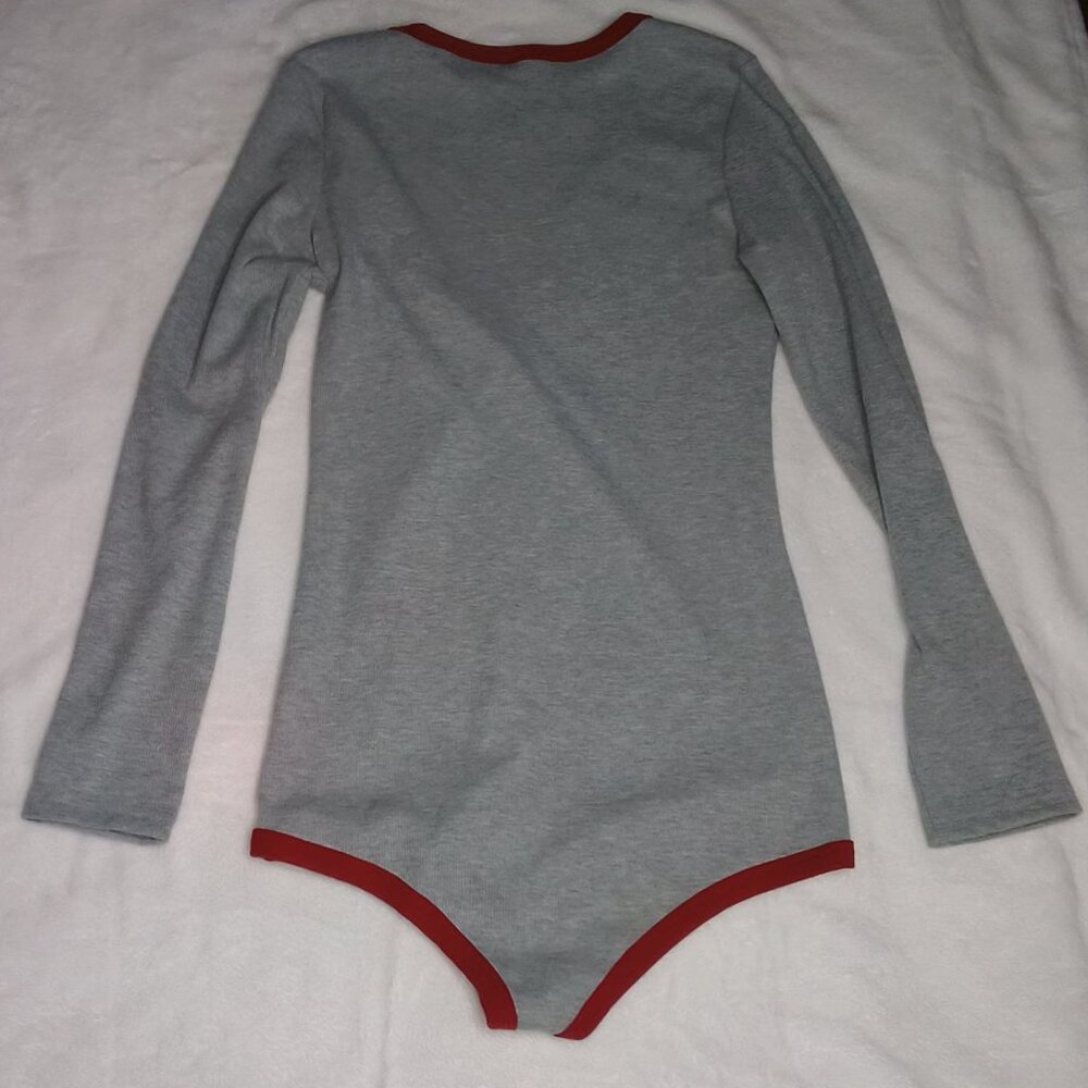 Womens 🌷 Adorable Gray And Deep Plum Long Sleeve Full Back Bodysuit Play Suit - Picture 7 of 7